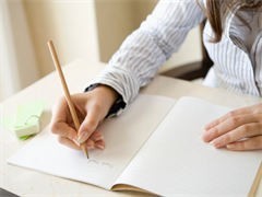 北京新华翻译服务 专业与信赖的桥梁